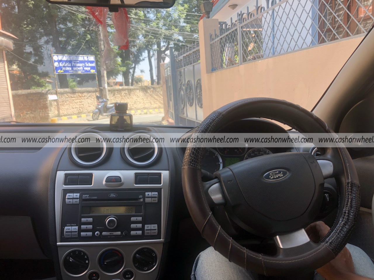 Cash on Wheel